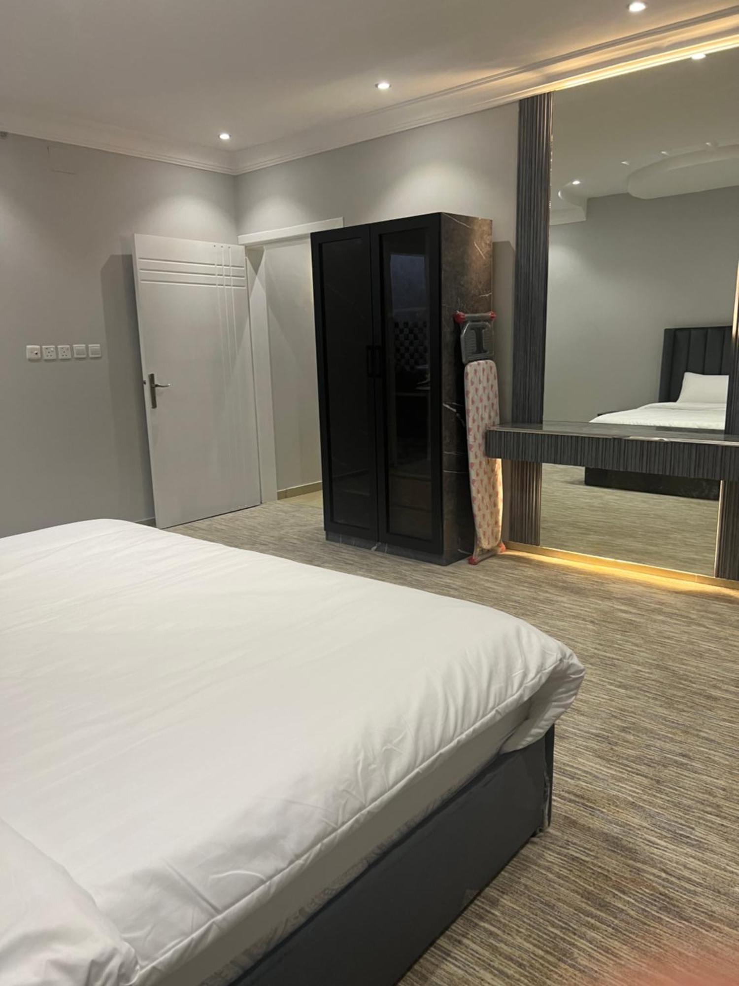النخبة غرفتين وصالة ودورتين مياة Apartment *